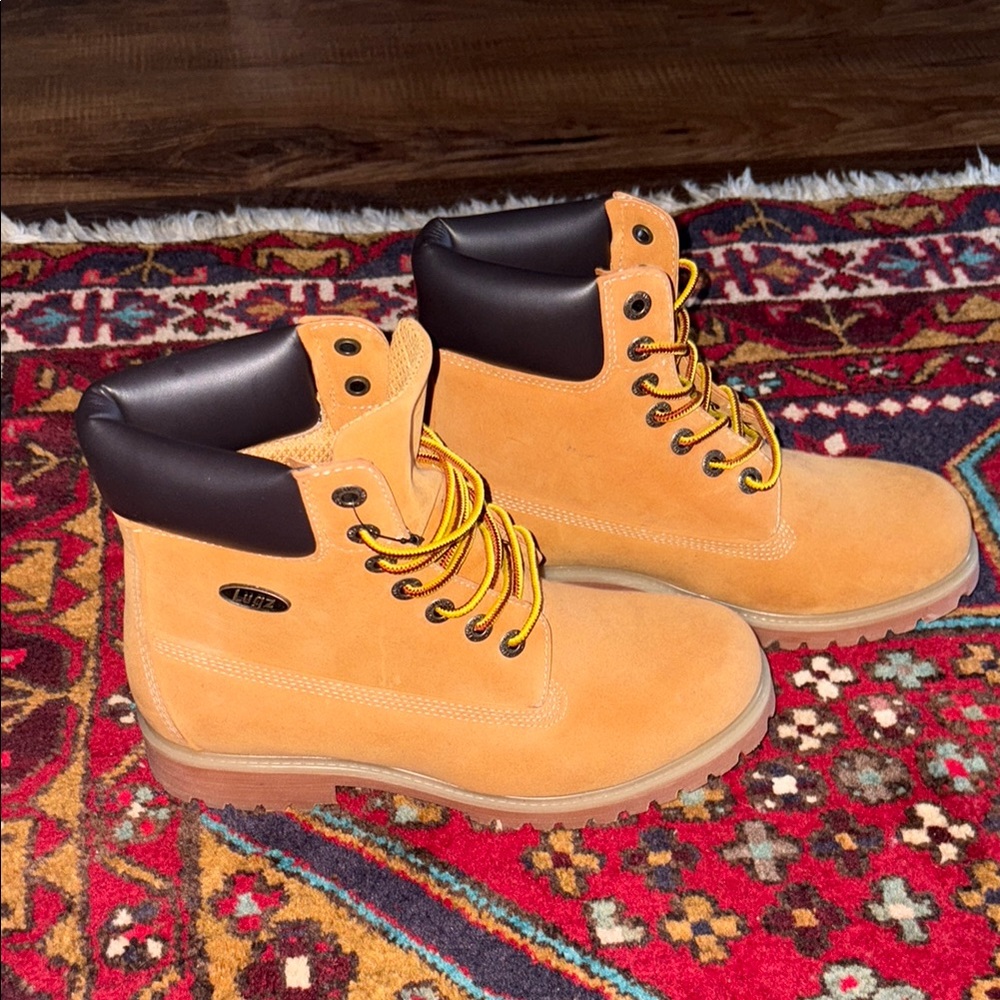 Lugz Wheat Lace-Up Boots with Black Collar